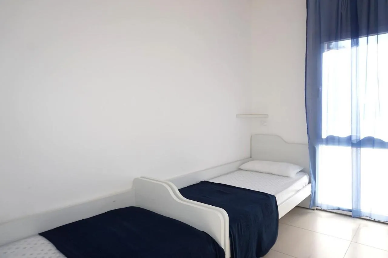 Flat With A Private Garden Next To The Sea Apartment Porto Santa Margherita di Caorle