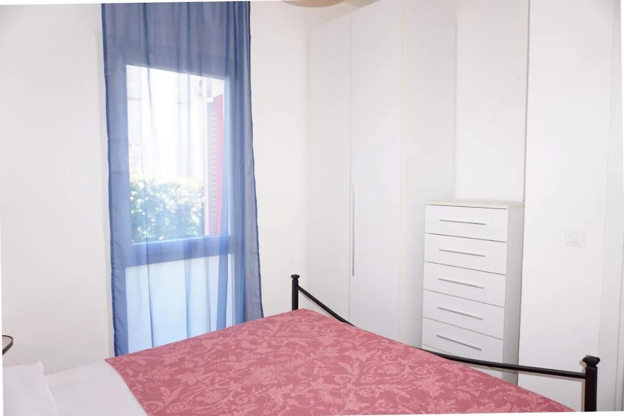 Flat With A Private Garden Next To The Sea Apartment Porto Santa Margherita di Caorle
